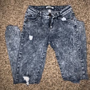 Acid Wash Ripped Skinny Jeans Refuge